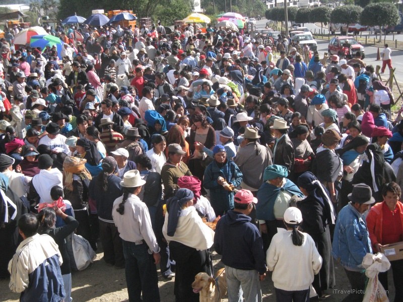 Otavalo market people crowd