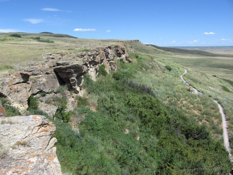 Buffalo jump head smashed trail