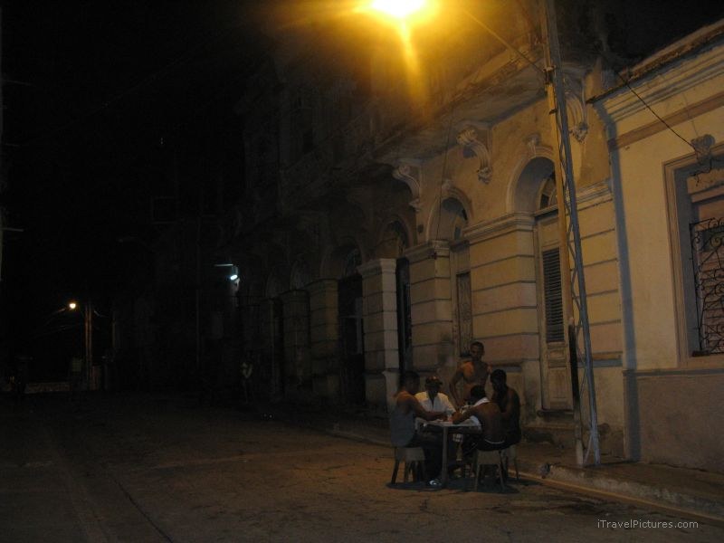 dominoes night street domino light men