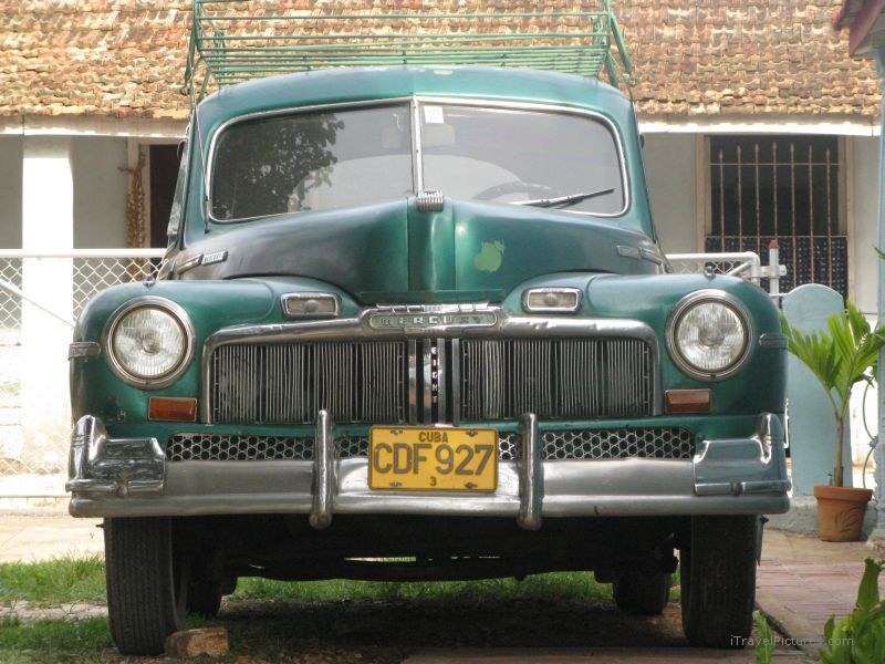 Playa la boca car Mercury