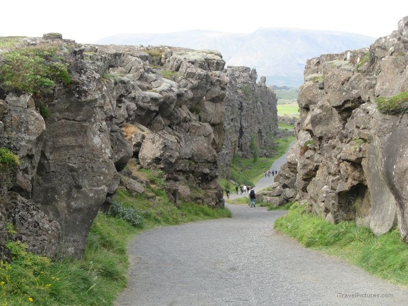 Pingvellir path trail