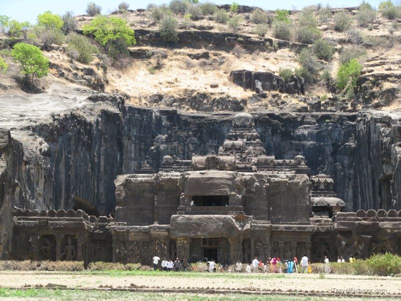 Ellora Kailasa temple 16