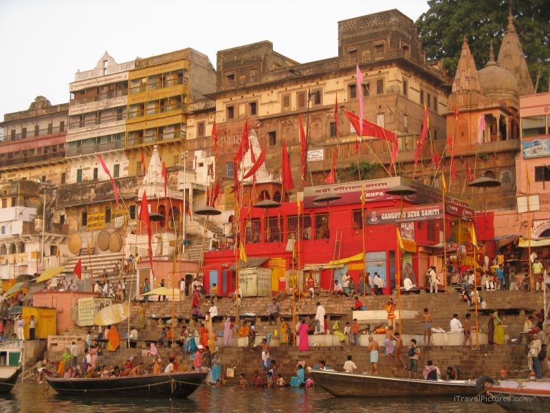 Varanasi ganges river boat boats