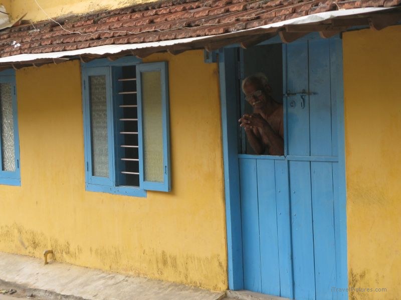Fort Cochin old man doorway