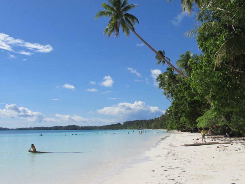 each pasir panjang