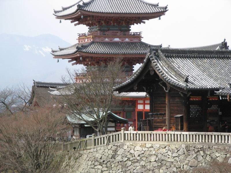 Kyoto Kiyomizu-dera temple pagoda