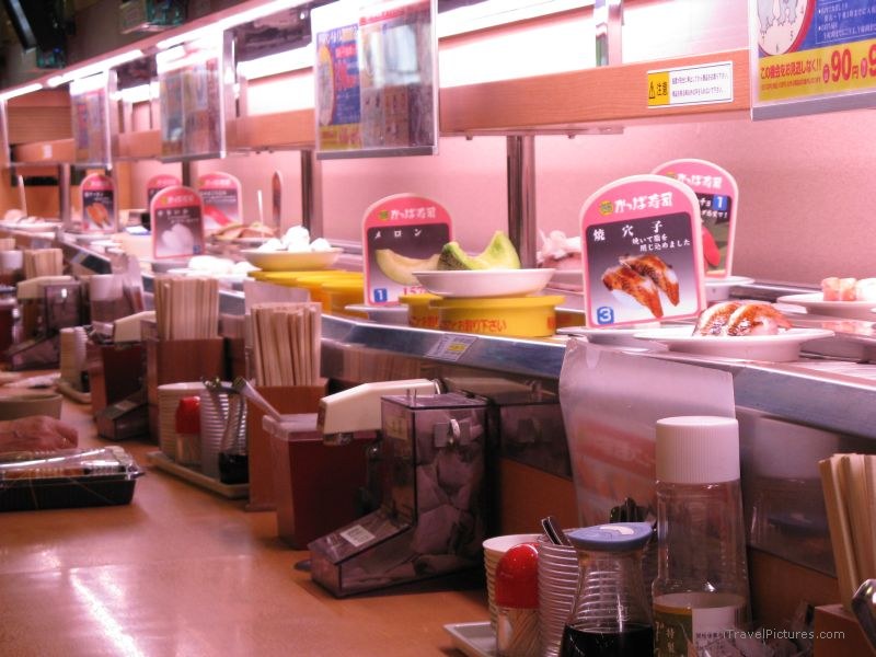 Kyoto 100 yen sushi food restaurant
