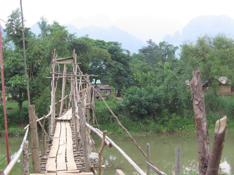 bridge Nam Song river