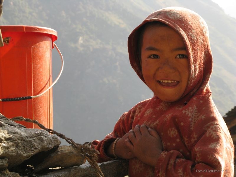 Chaliss girl pail red