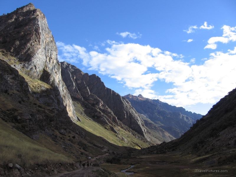 mountain mountains Huayhuash