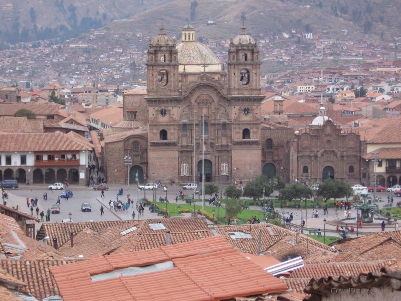 Cusco Plaza de Armas church city