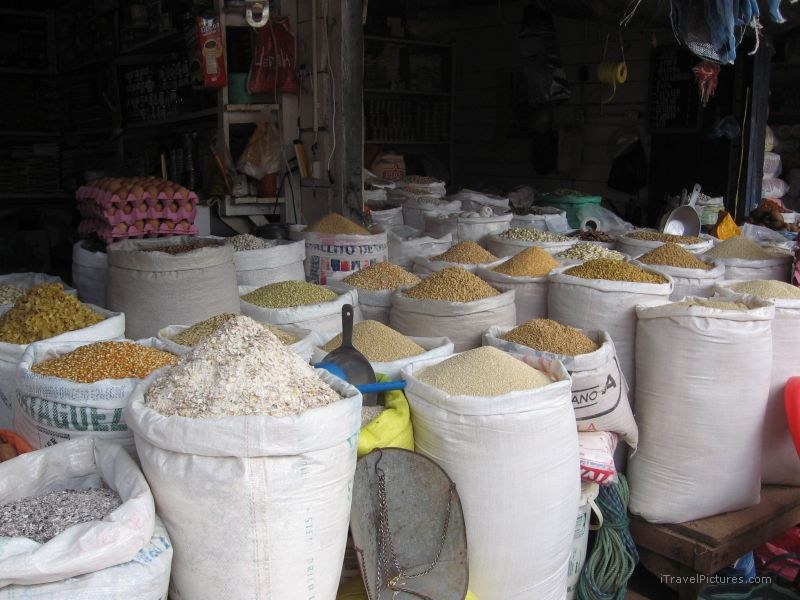 market puerto maldonado