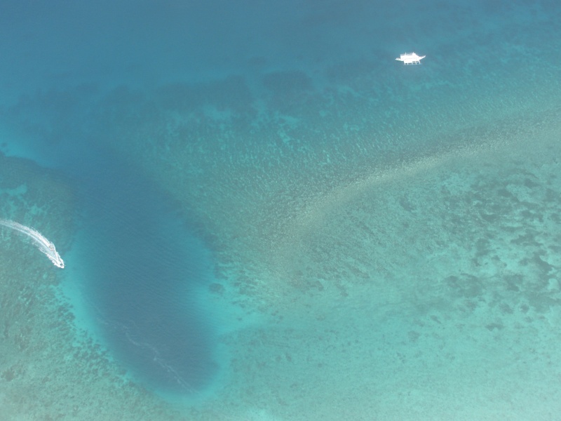 sland aerial blue