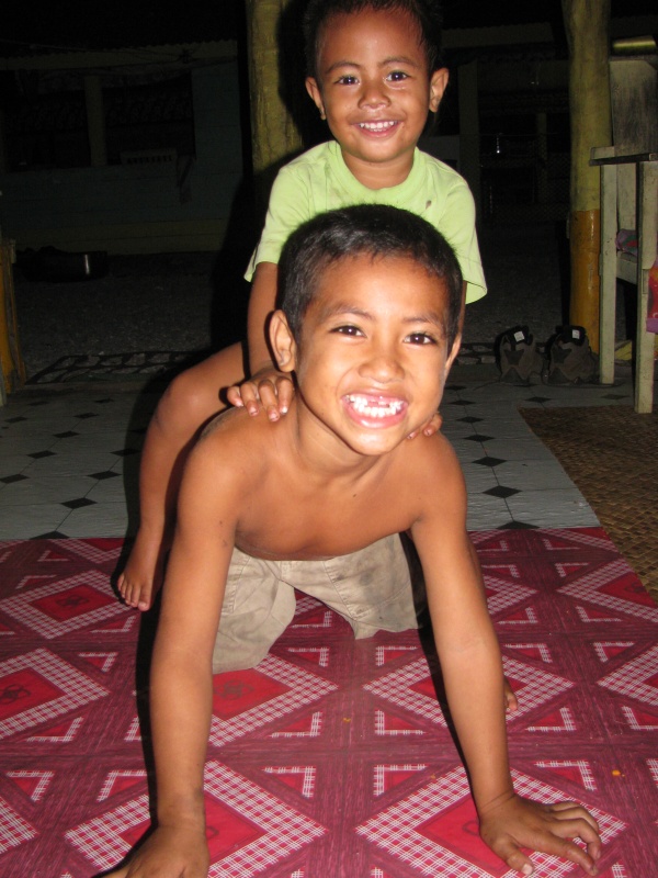 oys playing boy