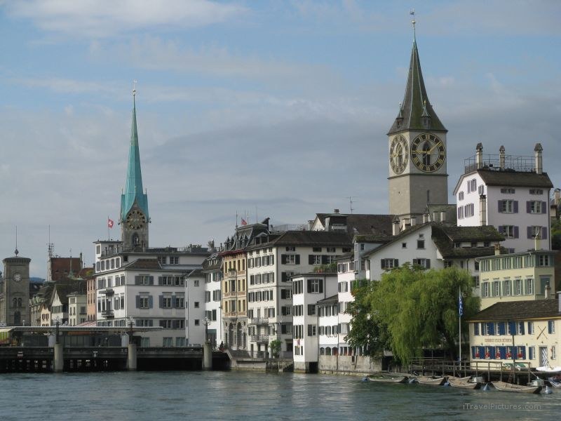 Zürich river church city