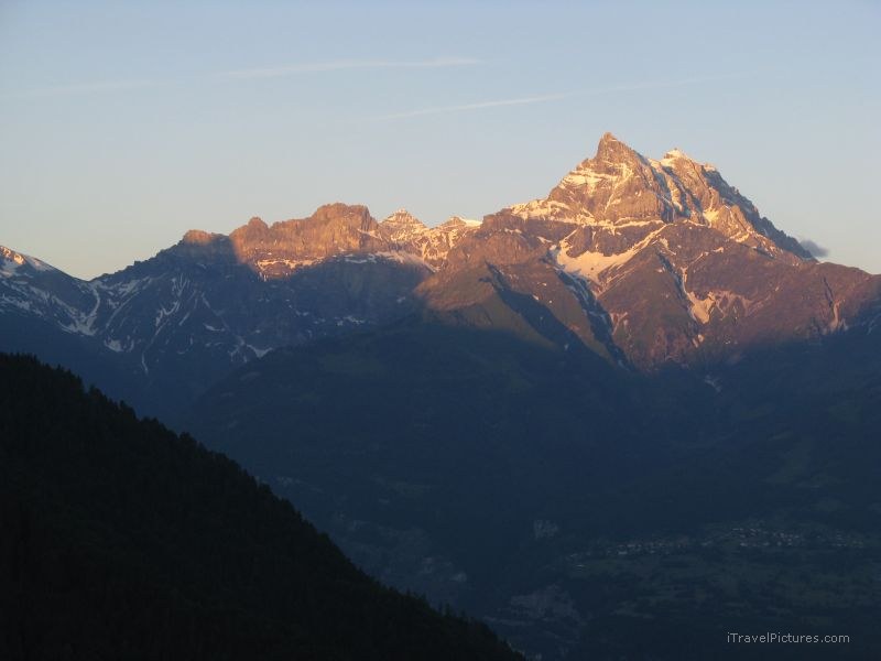Gryon mountain mountains