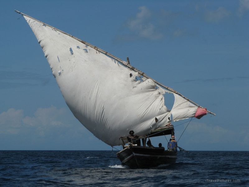 Mnemba boat sailboat hole