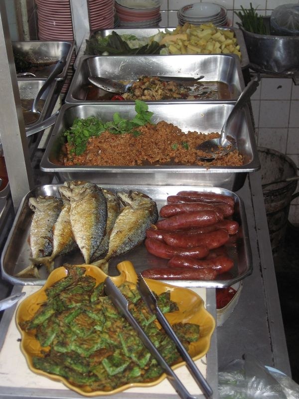 Sukhothai food  fish restaurant