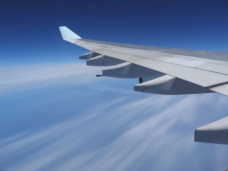 plane aerial cloud