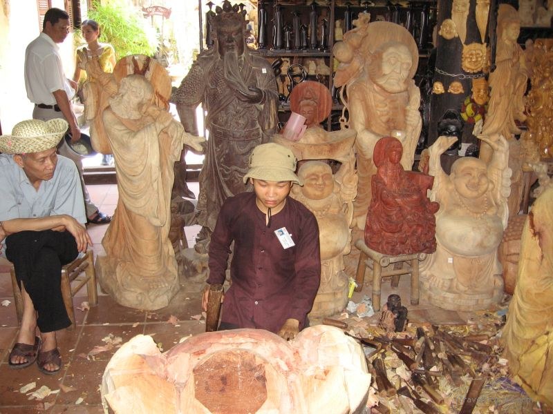 statues wooden statues carve